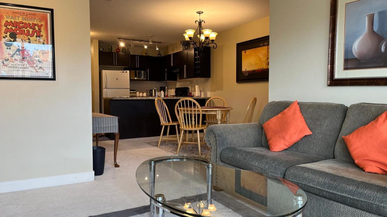 Waterscapes Resort Kelowna 2 Full Bedrooms Suite Vacation Rentals, Short Term Rentals. Exterior photo